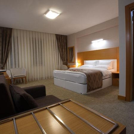 My Mien Hotel Истанбул Екстериор снимка