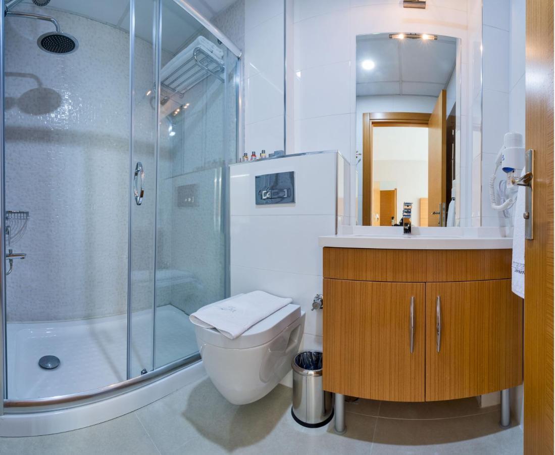 My Mien Hotel Истанбул Екстериор снимка